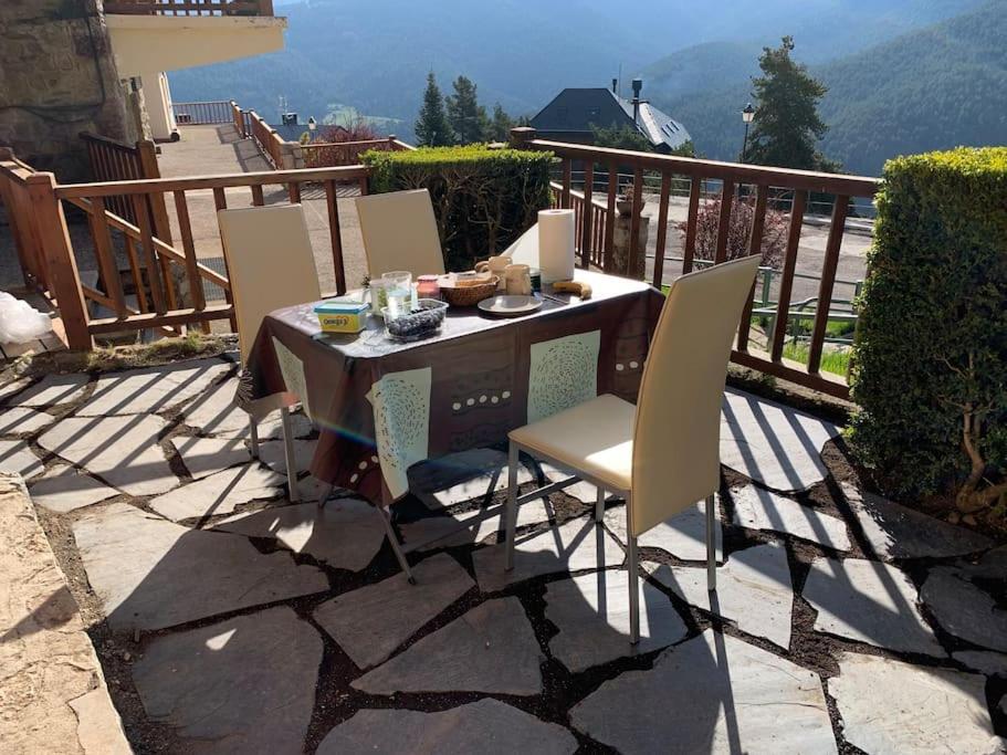 Cerca Pista De Esqui La Molina Con Piscina Y Jardin * La Molina (Girona)
